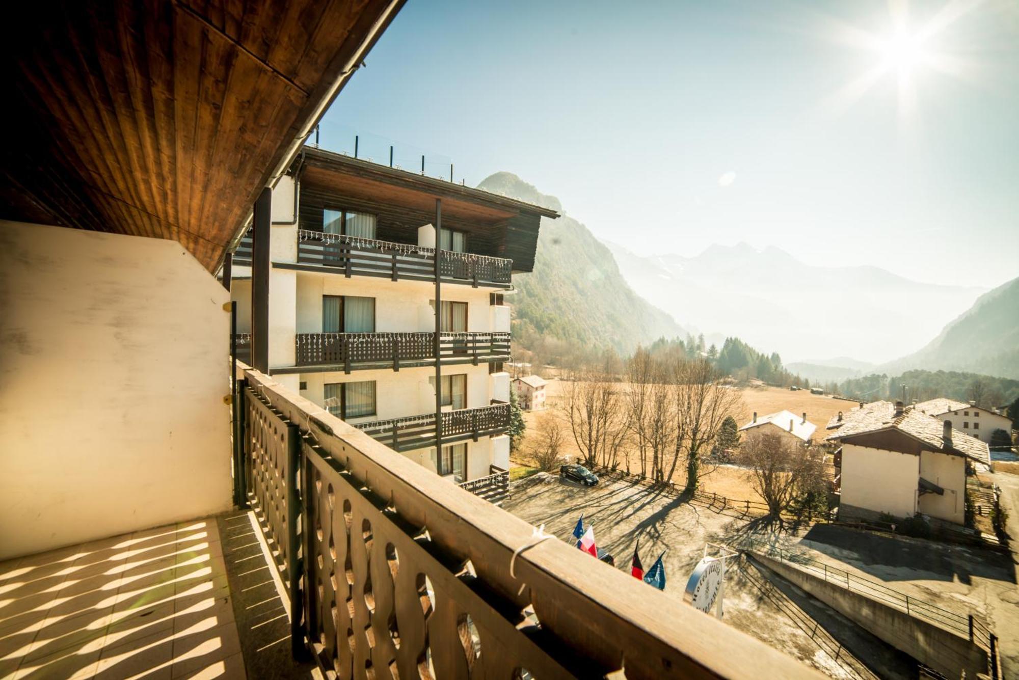 Hg Hotel Italia บรุสซอน ภายนอก รูปภาพ
