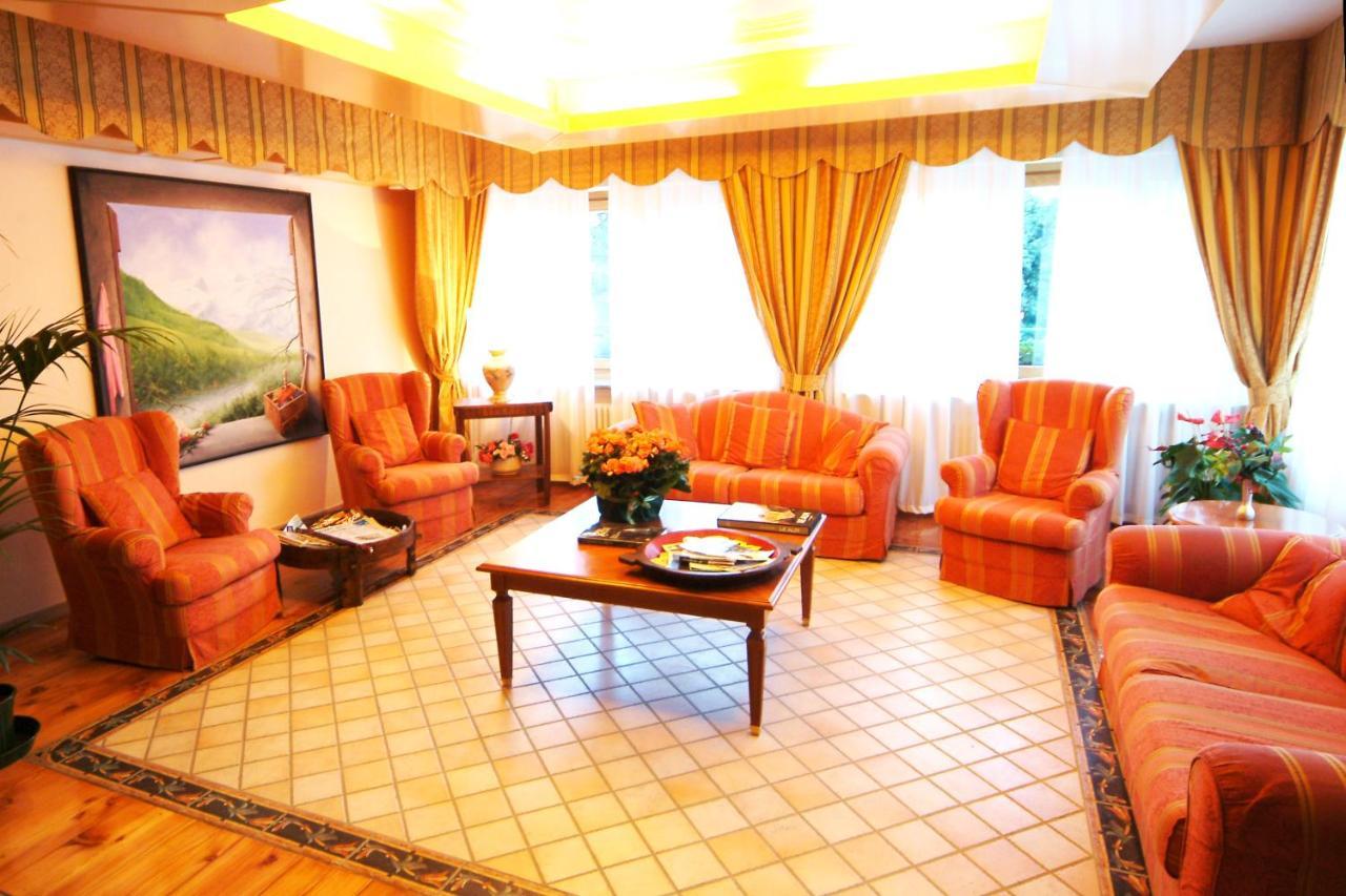 Hg Hotel Italia บรุสซอน ภายนอก รูปภาพ