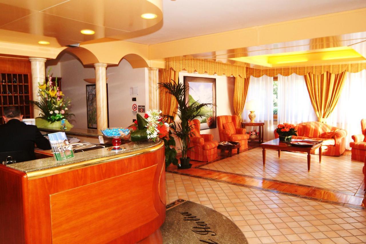 Hg Hotel Italia บรุสซอน ภายนอก รูปภาพ